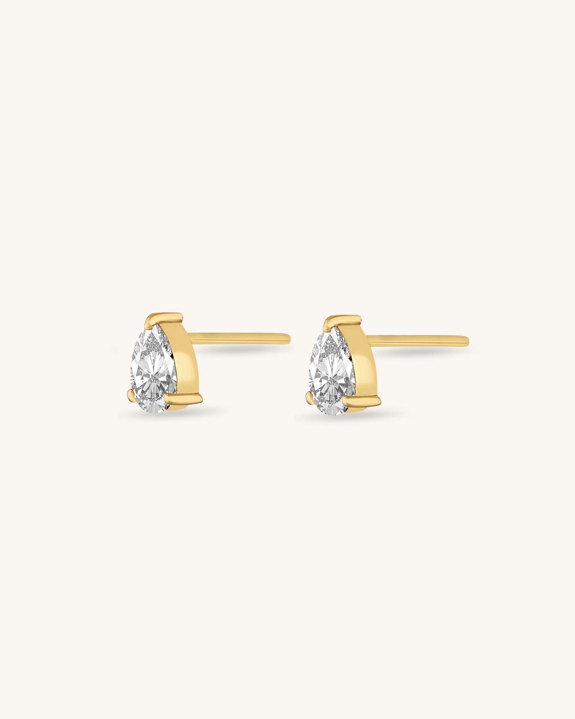 18 k gold plated teardrop stud earrings