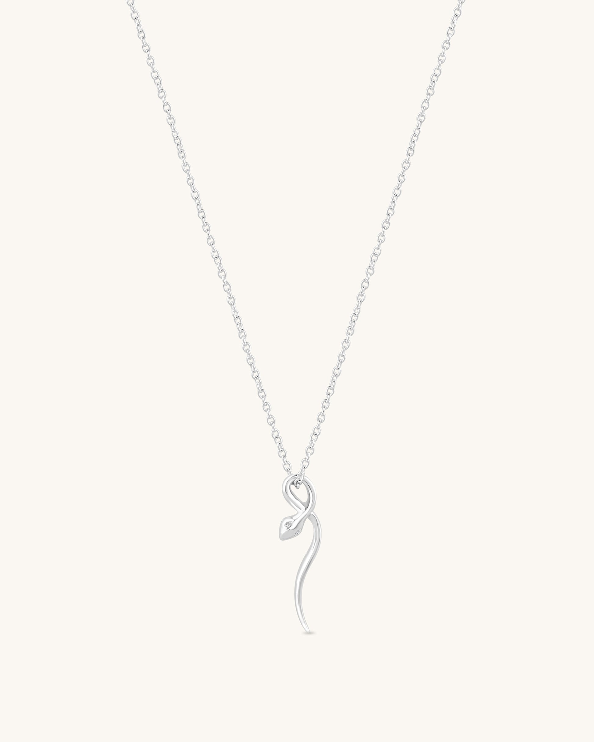 Elegant snake pendant necklace