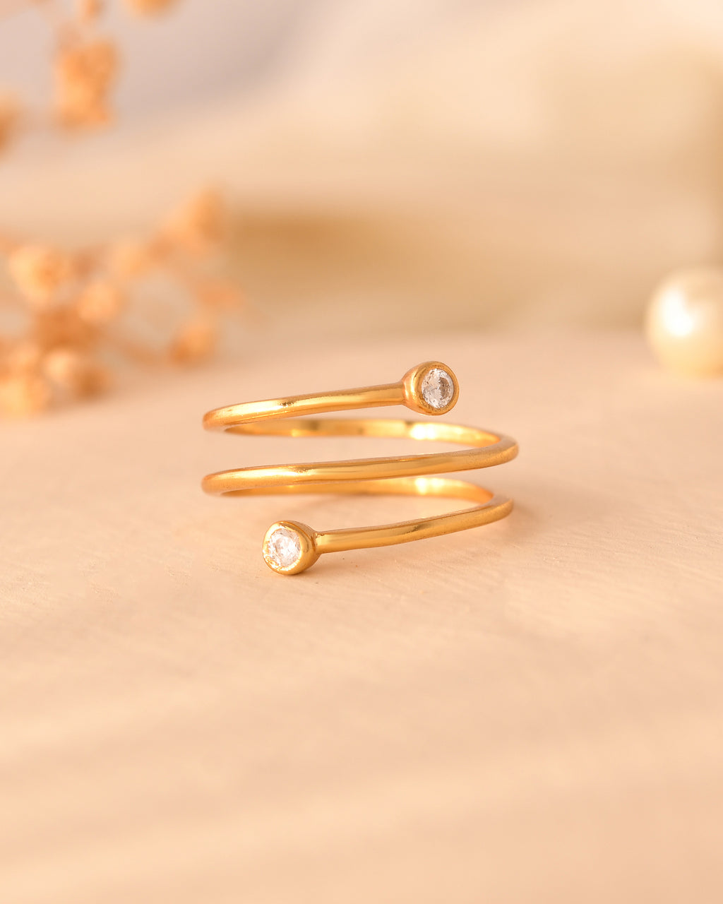 Adjustable spiral open ring