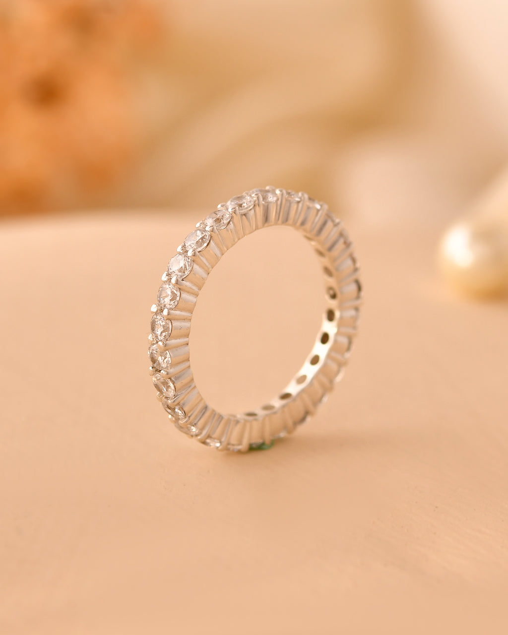 Eternity band ring