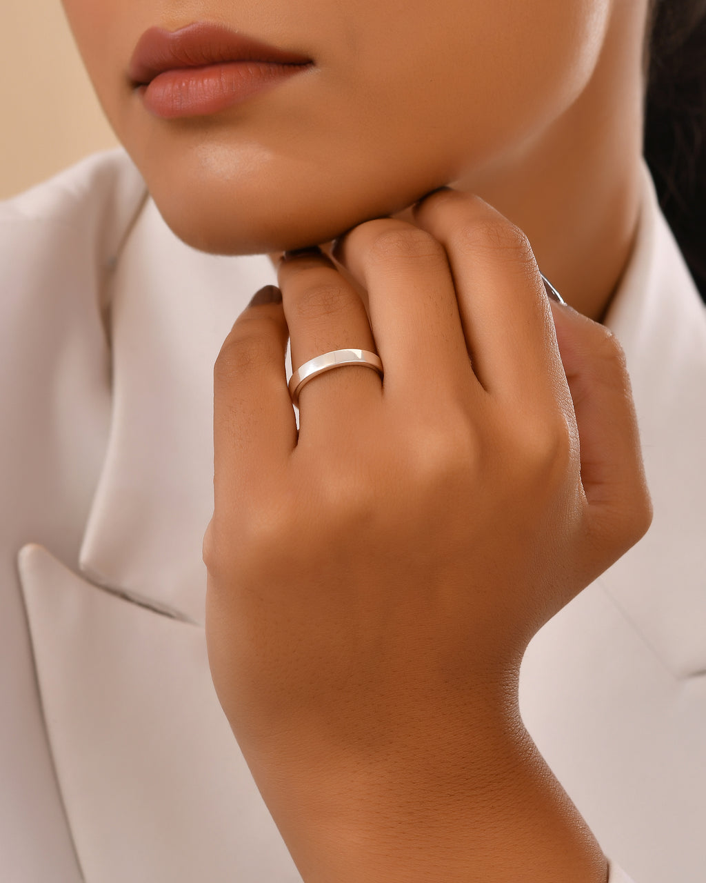 Adjustable silver band ring