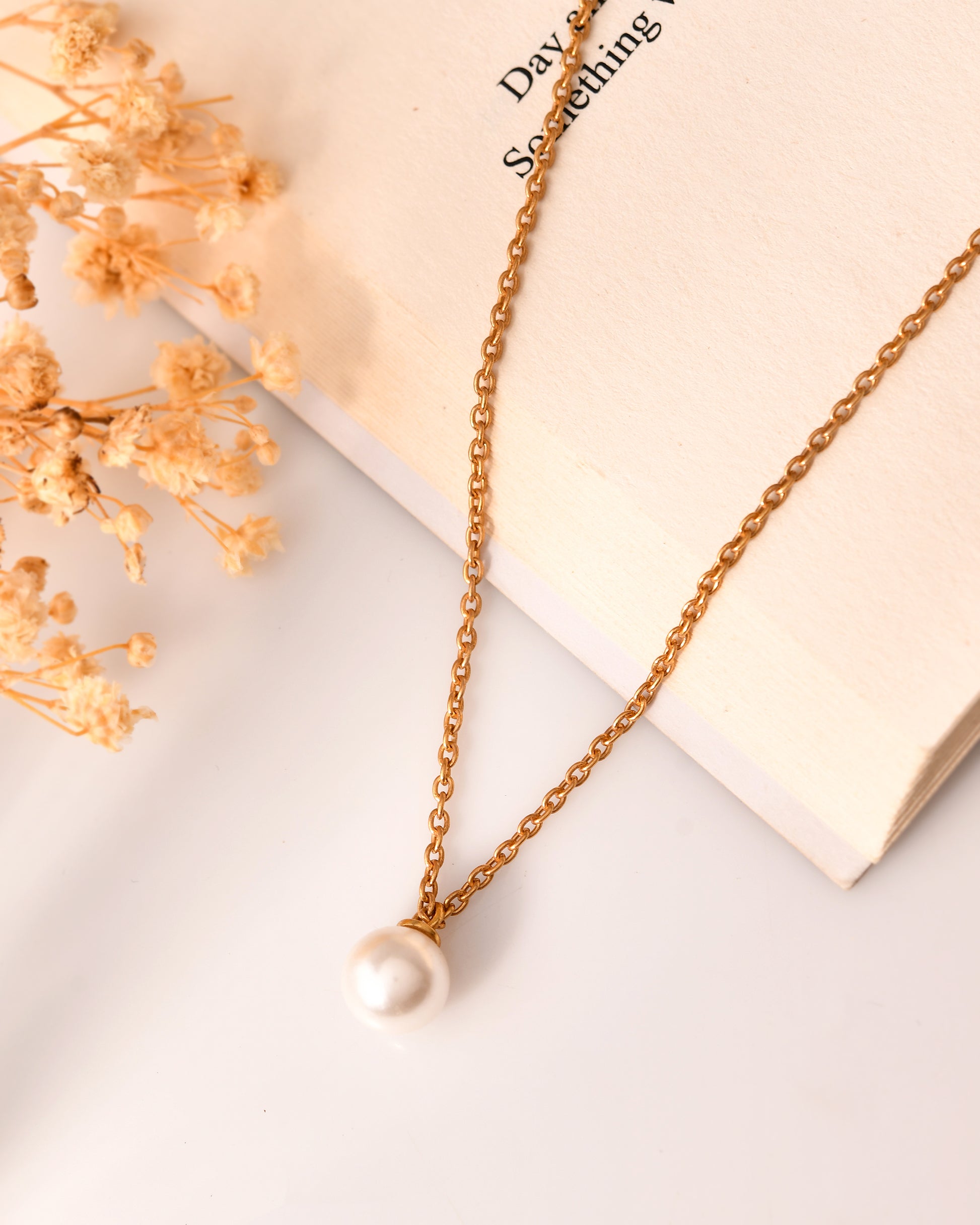 Pearl pendant